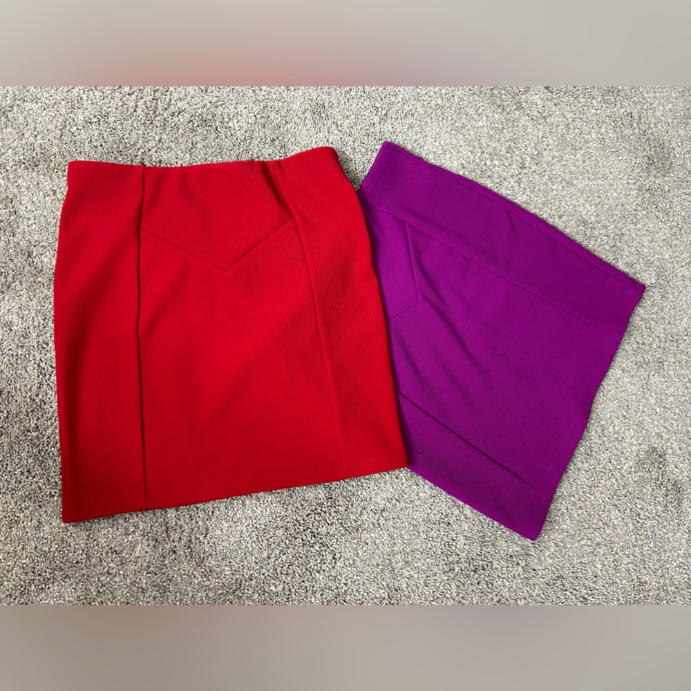 X2! 🔥 Women’s Size Small Mini Ribbed Dress Skirts - Red and Purple